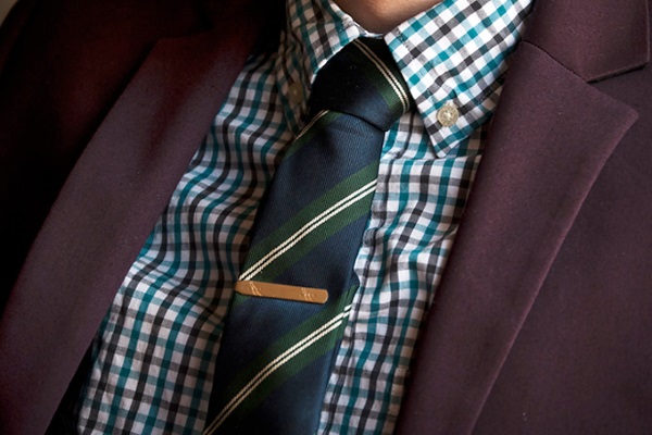 Выбор заколки для галстука